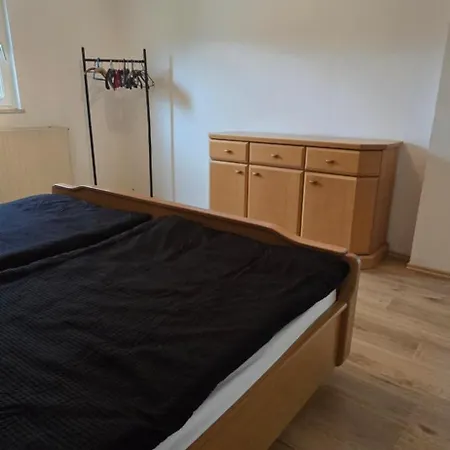 Prázdninový dům 10 Personen Handwerker Haus Auf 2 Etagen Naehe Autobahn Burghaun