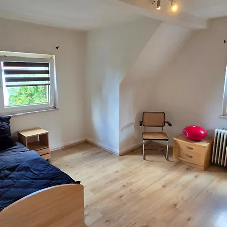 10 Personen Handwerker Haus Auf 2 Etagen Naehe Autobahn