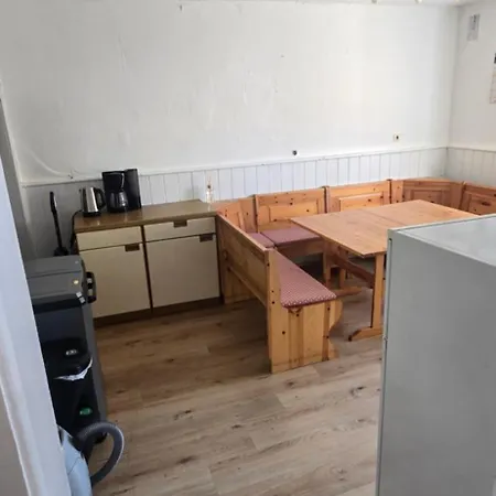 Prázdninový dům 10 Personen Handwerker Haus Auf 2 Etagen Naehe Autobahn Burghaun