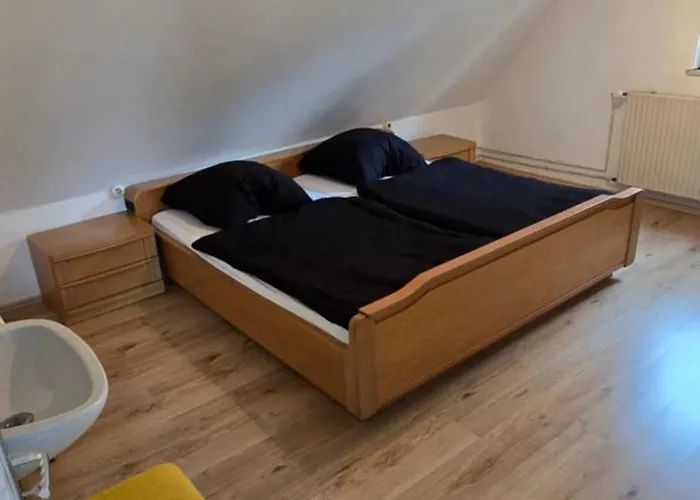 10 Personen Handwerker Haus Auf 2 Etagen Naehe Autobahn