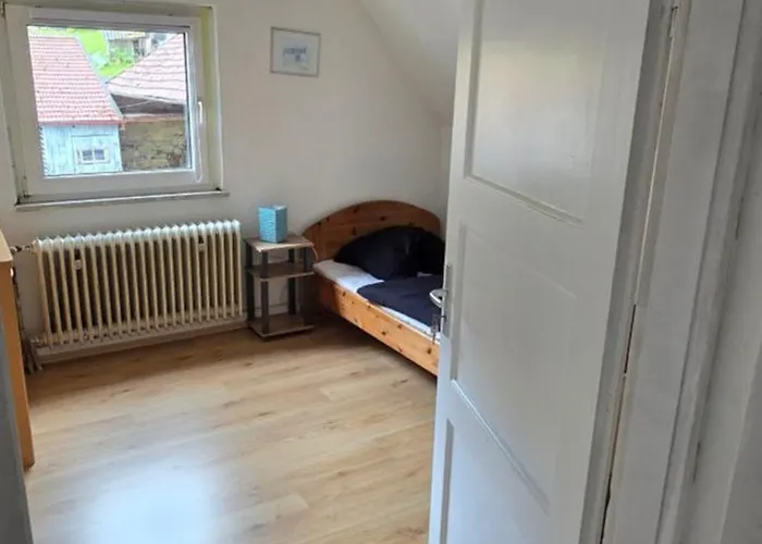 10 Personen Handwerker Haus Auf 2 Etagen Naehe Autobahn بيت للعطل